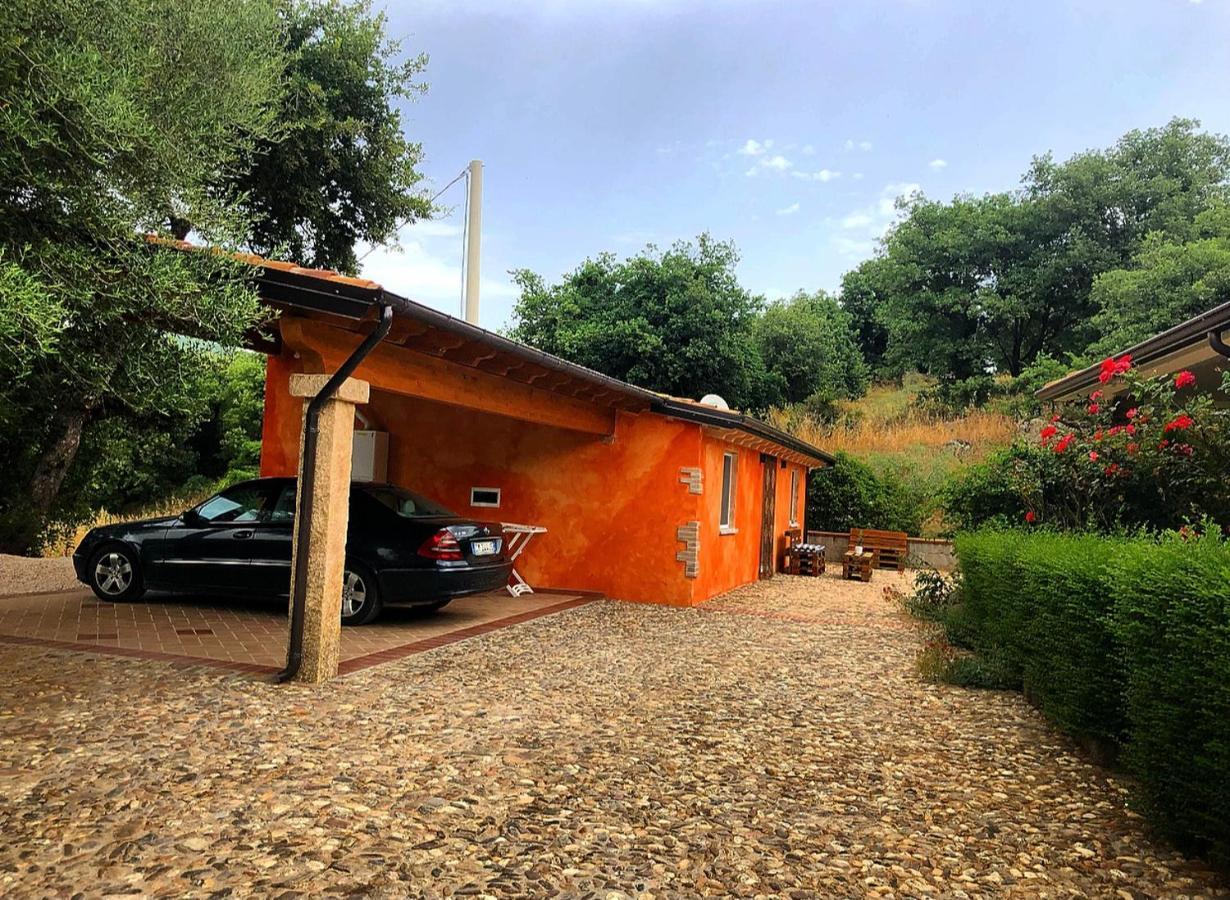 B&B Casa Vacanza Centro Sardegna Sorgono Buitenkant foto