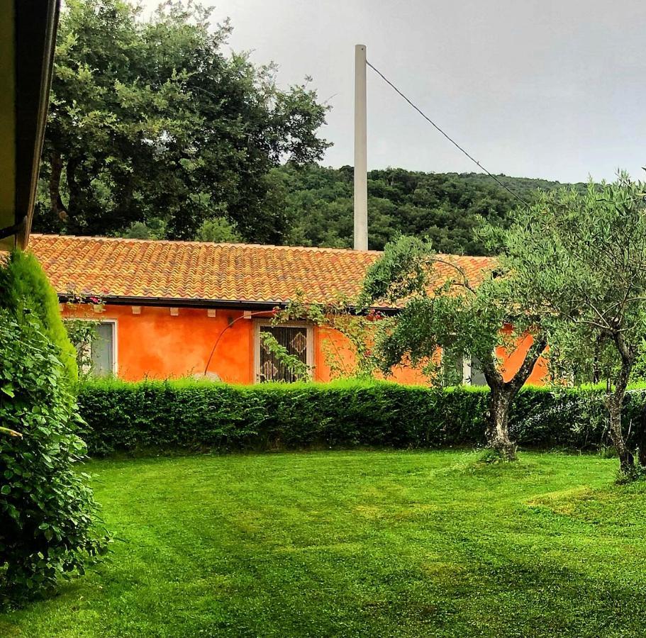 B&B Casa Vacanza Centro Sardegna Sorgono Buitenkant foto