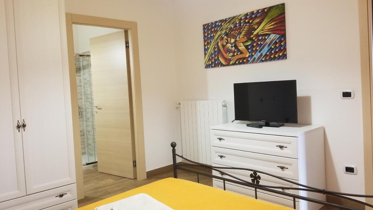 B&B Casa Vacanza Centro Sardegna Sorgono Buitenkant foto