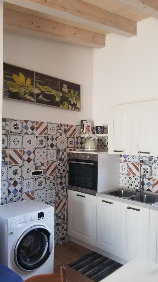 B&B Casa Vacanza Centro Sardegna Sorgono Buitenkant foto